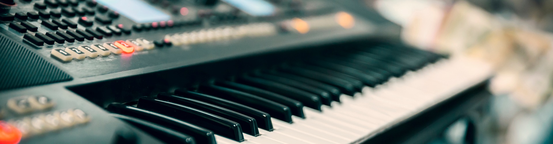 black musical keyboard